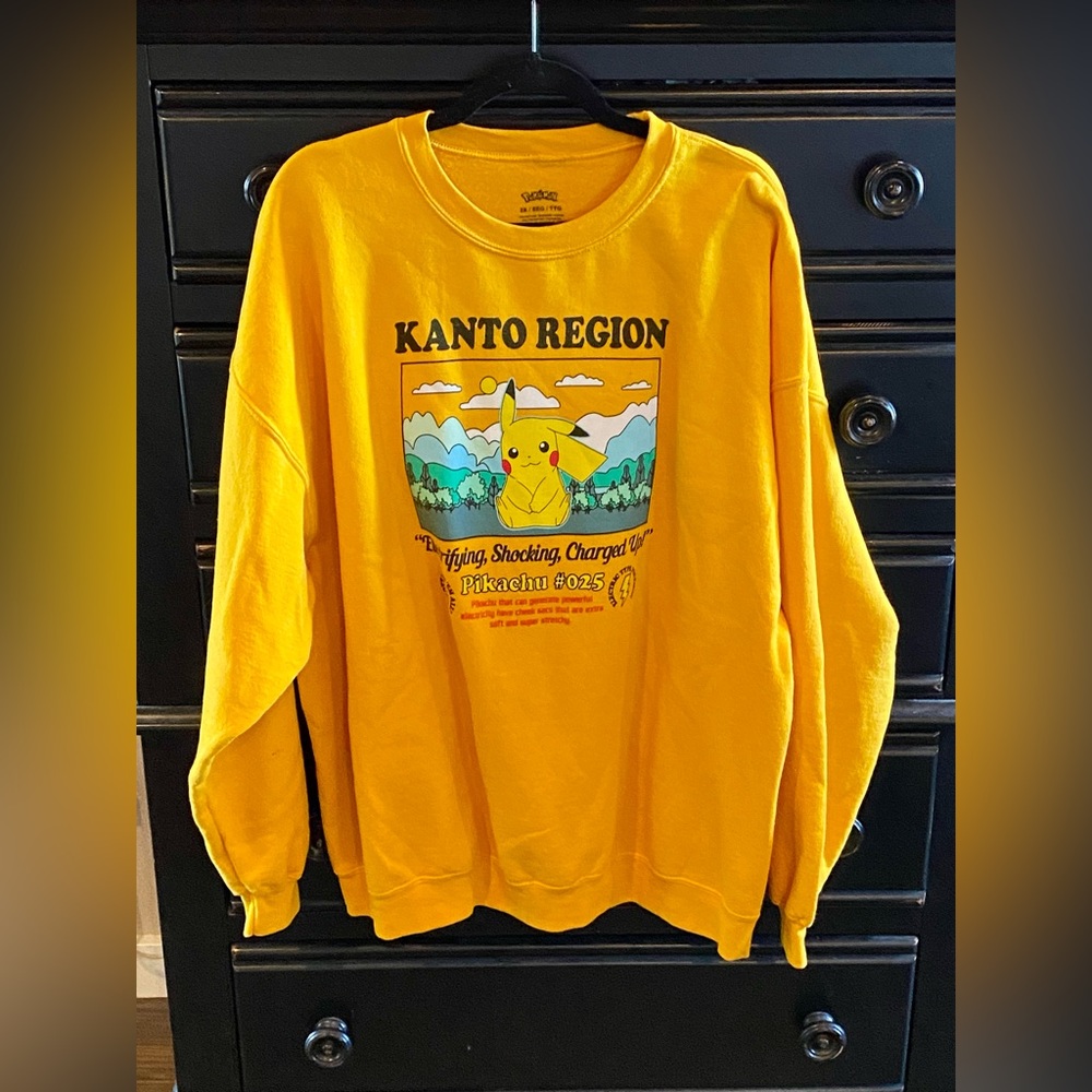 Pokémon Graphic Sweatshirt